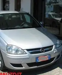 OPEL Corsa 1.2i 16V cat 3 porte Silverline!!!!! OPEL Corsa 1.2i 16V cat 3 porte Silverline!!!!!