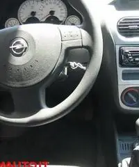OPEL Corsa 1.2i 16V cat 3 porte Silverline!!!!! OPEL Corsa 1.2i 16V cat 3 porte Silverline!!!!!