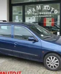 RENAULT Megane Mégane 1.6 16V cat S.W. Dynamique RENAULT Megane Mégane 1.6 16V cat S.W. Dynamique