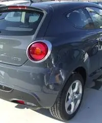 ALFA ROMEO MiTo 1.3 JTDm 95 CV Super ALFA ROMEO MiTo 1.3 JTDm 95 CV Super