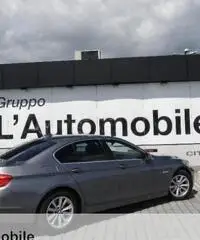 BMW 520 d Serie 5 (F10/F11) BMW 520 d Serie 5 (F10/F11)