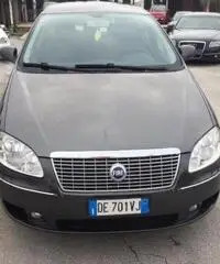 FIAT Croma 1.9 Multijet Dynamic PERMUTE FINANZIAMENTI FIAT Croma 1.9 Multijet Dynamic PERMUTE FINANZIAMENTI