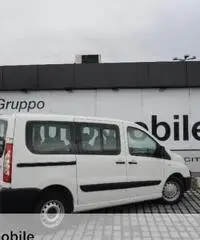 FIAT Scudo 2.0 MJT PC Combi 8 posti (M1) FIAT Scudo 2.0 MJT PC Combi 8 posti (M1)