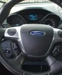 FORD C-Max 2.0 TDCi 115CV Powershift Titanium ( NAVI ) FORD C-Max 2.0 TDCi 115CV Powershift Titanium ( NAVI )