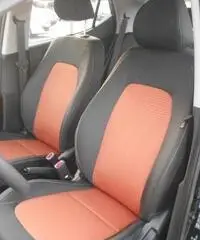 HYUNDAI i10 1.0 LOGIN NERO HYUNDAI i10 1.0 LOGIN NERO