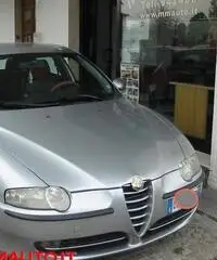 ALFA ROMEO 147 1.9 JTD (115 CV) cat 5p. Distinctive !!!! ALFA ROMEO 147 1.9 JTD (115 CV) cat 5p. Distinctive !!!!