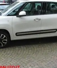 FIAT 500L 0.9 TwinAir Turbo Natural Power Lounge  NAVIG!!! FIAT 500L 0.9 TwinAir Turbo Natural Power Lounge  NAVIG!!!