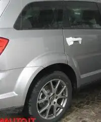 FIAT Freemont 2.0 Mjt 170 CV 4x4 aut. Lounge KMO!!!!! FIAT Freemont 2.0 Mjt 170 CV 4x4 aut. Lounge KMO!!!!!