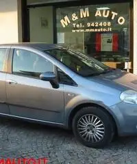 FIAT Grande Punto 1.4 Starjet 16V 5 porte Dynamic !!! FIAT Grande Punto 1.4 Starjet 16V 5 porte Dynamic !!!