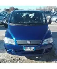 FIAT Multipla 1.6 16V Natural Power Active FIAT Multipla 1.6 16V Natural Power Active