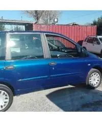 FIAT Multipla 1.6 16V Natural Power Active FIAT Multipla 1.6 16V Natural Power Active