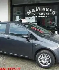FIAT Punto 1.3 MJT II 75 CV 5 porte Street  KMO!!!! FIAT Punto 1.3 MJT II 75 CV 5 porte Street  KMO!!!!