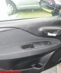 FIAT Punto 1.3 MJT II 75 CV 5 porte Street  KMO!!!! FIAT Punto 1.3 MJT II 75 CV 5 porte Street  KMO!!!!