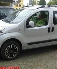 FIAT Qubo 1.4 8V 77 CV Lounge Natural Power FIAT Qubo 1.4 8V 77 CV Lounge Natural Power