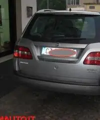 FIAT Stilo 1.9 MJT 120 CV Multi Wagon Active FIAT Stilo 1.9 MJT 120 CV Multi Wagon Active