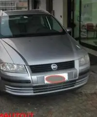 FIAT Stilo 1.9 MJT 120 CV Multi Wagon Active FIAT Stilo 1.9 MJT 120 CV Multi Wagon Active