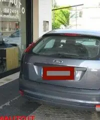 FORD Focus 1.6 TDCi (90CV) 5p. FORD Focus 1.6 TDCi (90CV) 5p.