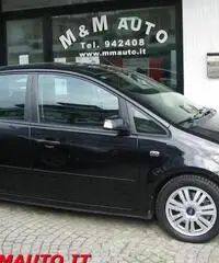 FORD Focus C-Max 1.8 TDCi (115CV) Ghia FORD Focus C-Max 1.8 TDCi (115CV) Ghia