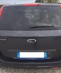 FORD Fusion 1.4 16V 5p GPL 97000km FORD Fusion 1.4 16V 5p GPL 97000km