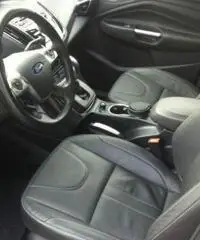 Ford Kuga 2.0 TDCI 140 CV 4WD Powersh. Lux Edition Ford Kuga 2.0 TDCI 140 CV 4WD Powersh. Lux Edition