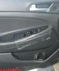 HYUNDAI Tucson 1.7 CRDi XPossible  TETTO APRIBILE!!! HYUNDAI Tucson 1.7 CRDi XPossible  TETTO APRIBILE!!!
