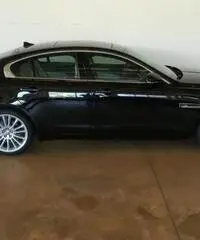 JAGUAR XE 2.0 D Turbo 180 CV aut. Portfolio