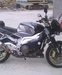 Aprilia tuono 1000