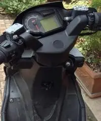 APRILIA SR-R 2010 APRILIA SR-R 2010