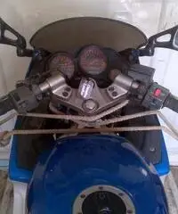 Kawasaki zzr 250 anno 2002 Kawasaki zzr 250 anno 2002