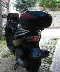 Kymco 400i