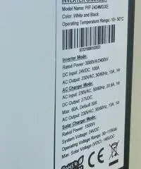 Solare inverter onda Pura, caricabatterie e regolatore solare MPPT Solare inverter onda Pura, caricabatterie e regolatore solare MPPT