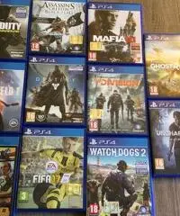 Ps4 Pro 1TB due joystick  con 1 giochi gratis Ps4 Pro 1TB due joystick  con 1 giochi gratis