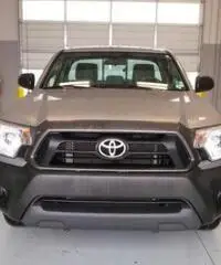 2014 Toyota Tacoma Base 2D cabina regolare RWD 2014 Toyota Tacoma Base 2D cabina regolare RWD