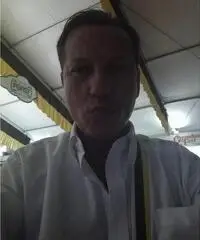 Cerco donna per relazione , bella presenza,magra, 40/50 enne di Milano.