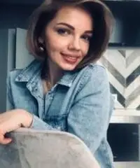 Sono una ragazza single alla ricerca di un uomo single Sono una ragazza single alla ricerca di un uomo single