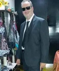 Uomo di 43 serio cerca donna over 40 scopo matrimonio Uomo di 43 serio cerca donna over 40 scopo matrimonio