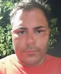 Ragazzo 32 enne cerca relazione seria e duratura Ragazzo 32 enne cerca relazione seria e duratura