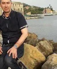 Cerco relazione seria con donna 40/45 anni anche asiatica Cerco relazione seria con donna 40/45 anni anche asiatica