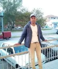 Cerco ragazza seria per amicizia Cerco ragazza seria per amicizia