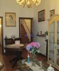 Casa indipendente a Capannori