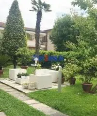 Villa a Lido di Camaiore Villa a Lido di Camaiore