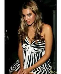 Cercando un uomo serio che vuole un rapporto serio! Cercando un uomo serio che vuole un rapporto serio!