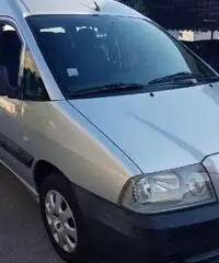 Peugeot Expert 9posti 2.0 Hdi 2004 Peugeot Expert 9posti 2.0 Hdi 2004
