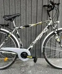 Bici Trekking Uomo AMU28221C 28 Bici Trekking Uomo AMU28221C 28