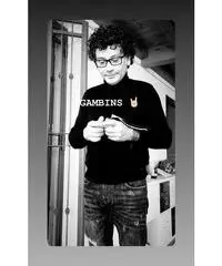 Mi piacerebbe incontrare una donna per relazione seria Mi piacerebbe incontrare una donna per relazione seria