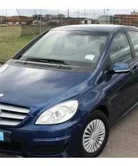 MERCEDES Classe B 180 BE (2009) con impianto a GPL MERCEDES Classe B 180 BE (2009) con impianto a GPL