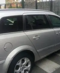 Opel astra sw metano 350km con 17 euro AFFA.RE