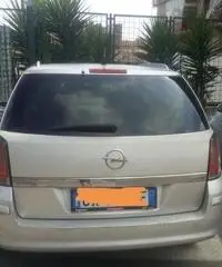 Opel astra sw metano 350km con 17 euro AFFA.RE