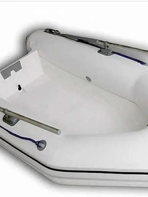 Tender Almar Hurry 245 con pagliolo in legno Tender Almar Hurry 245 con pagliolo in legno