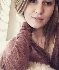 Cerca un uomo romantico e amorevole Cerca un uomo romantico e amorevole